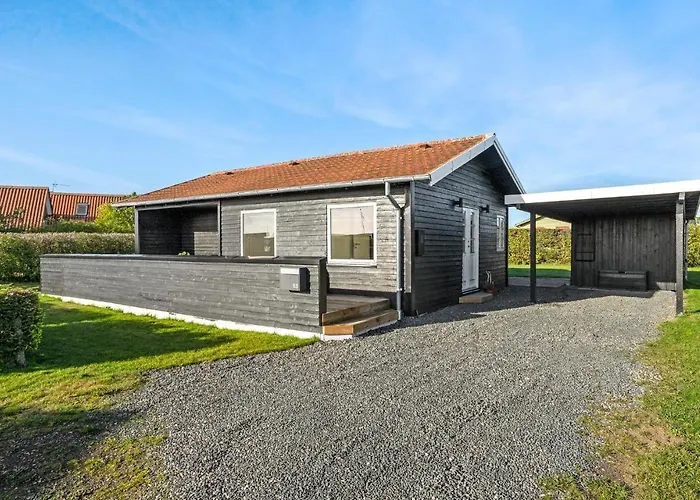 Amazing In Juelsminde With Wifi