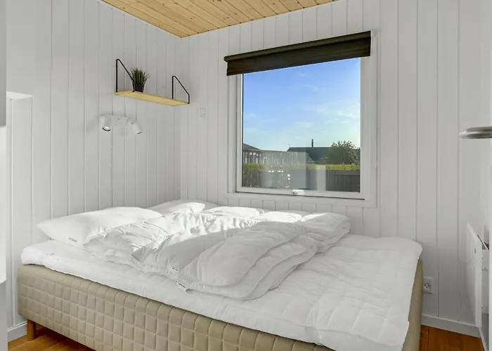 Ferienhaus Amazing In Juelsminde With Wifi